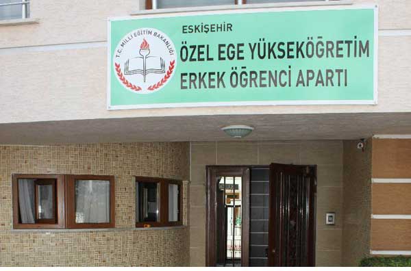 özel yükseköğretim erkek öğrenci apartı yurdu